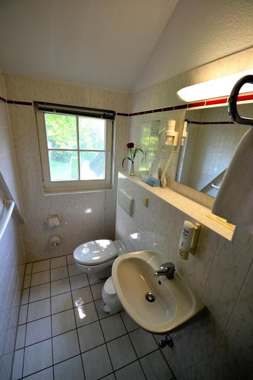 Hotel Am Rugard Bergen Auf Rugen Szoba fotó